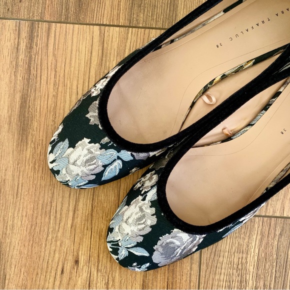 Zara Trafaluc Floral Heels - Picture 4 of 5